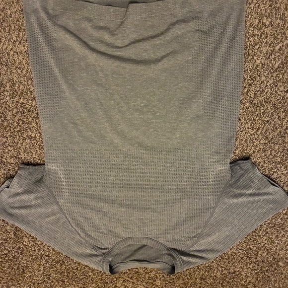 Lululemon - Metal Vent Tech Short-Sleeve Shirt - Picture 4 of 4